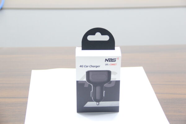 4G CAR CHARGER GPS TRACKER